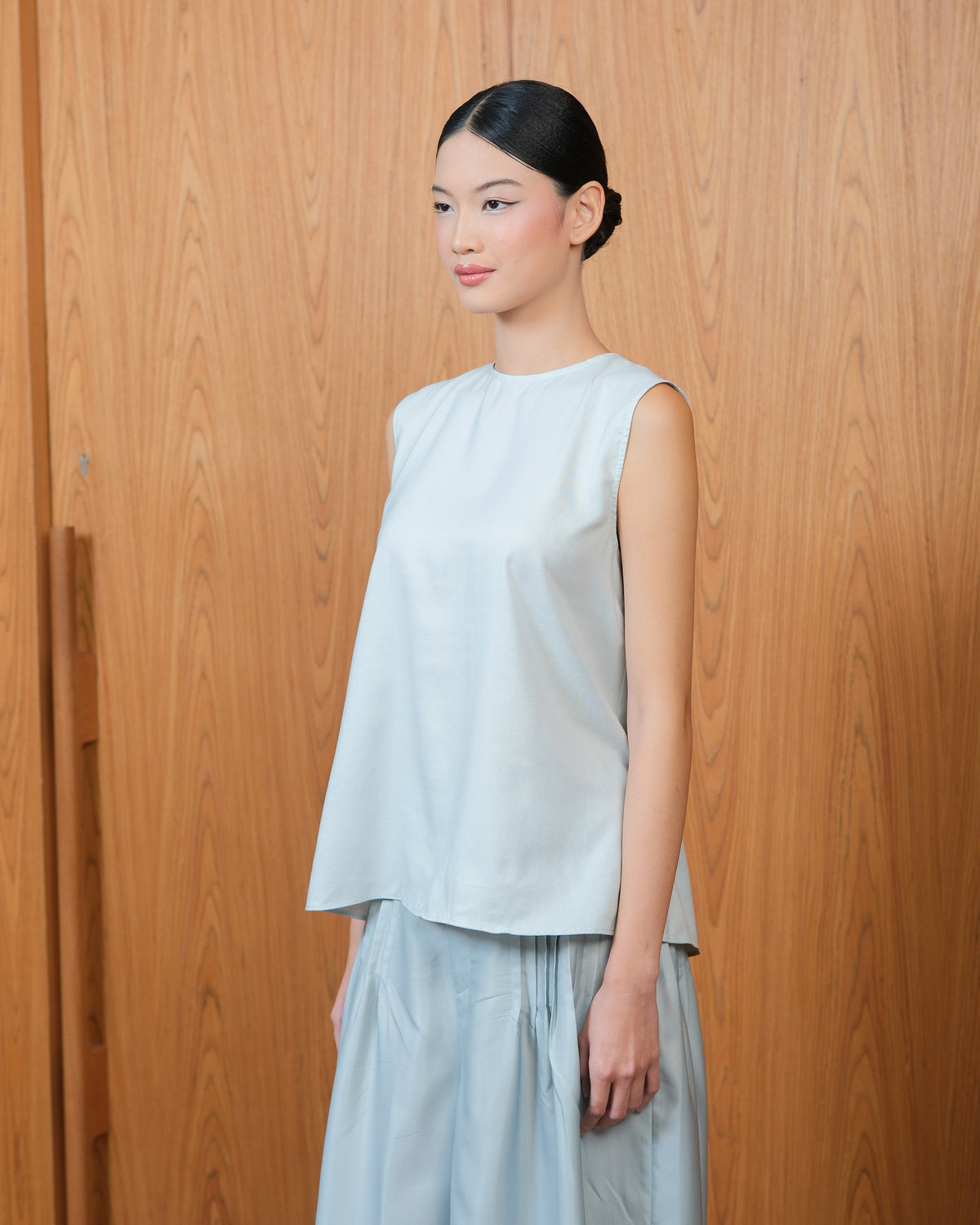 SASMAYA SLEEVELESS INNER