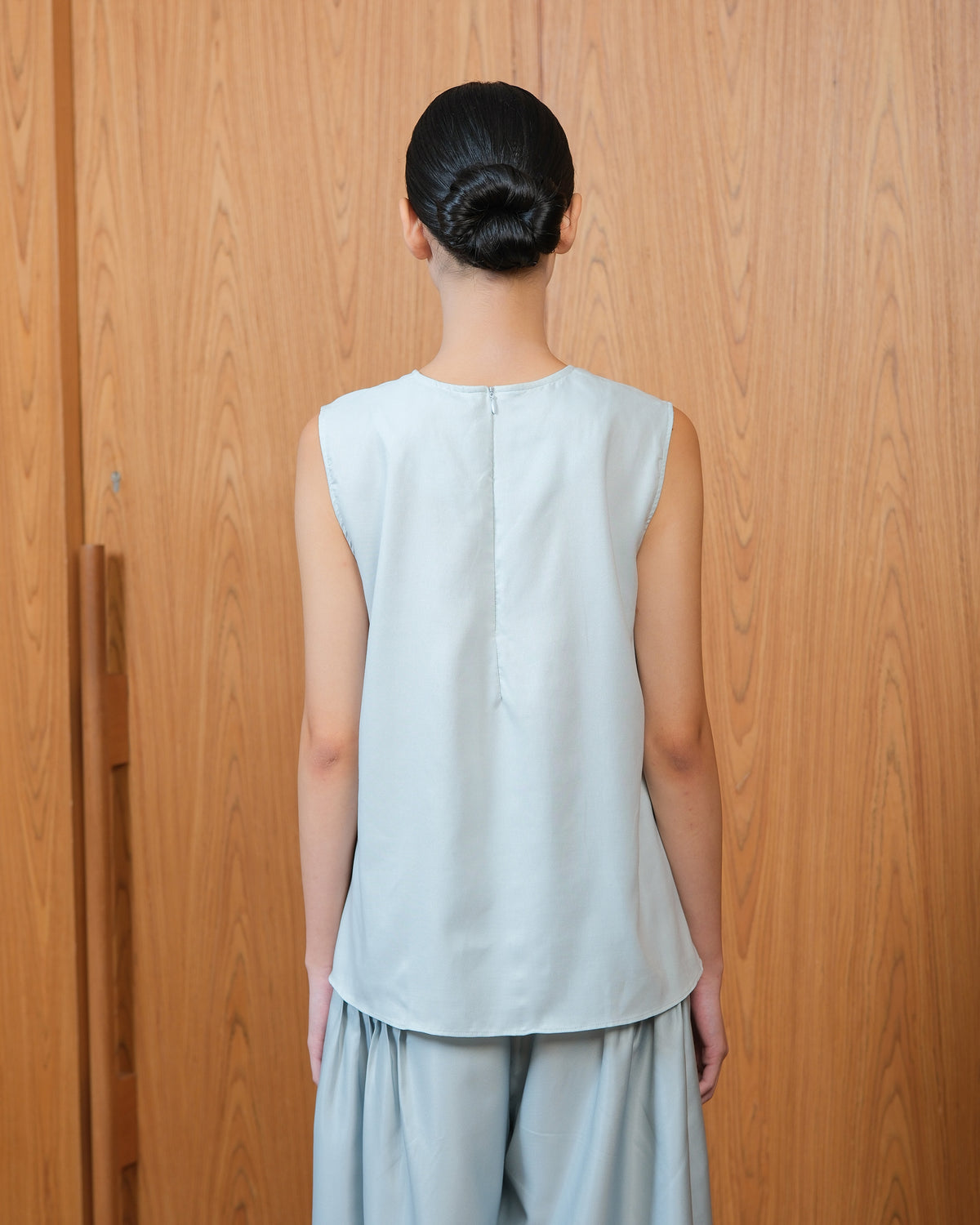 SASMAYA SLEEVELESS INNER