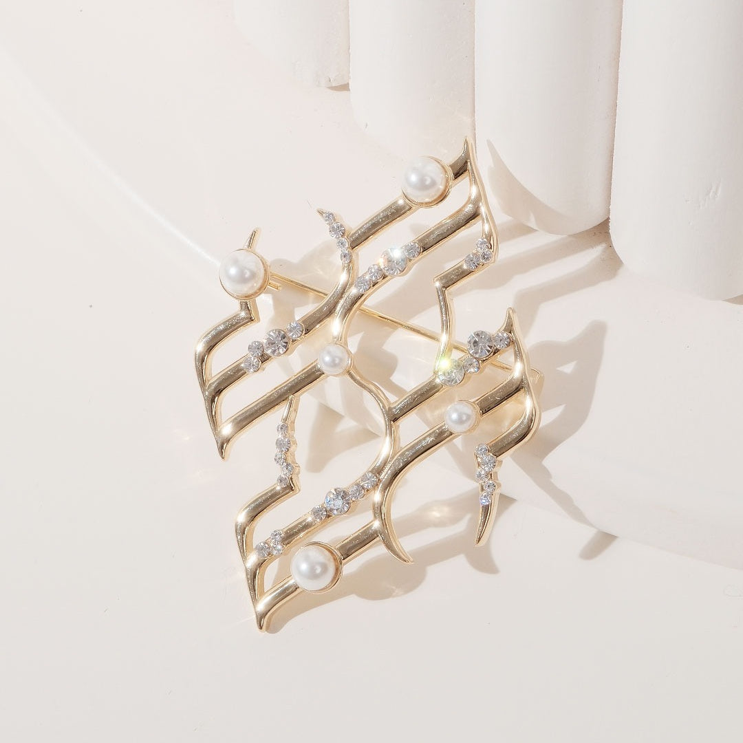 MONOGRAM BROOCH 1 - GOLD