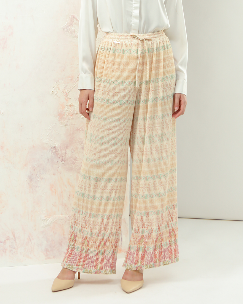 NAYANIKA PLEATED PANTS