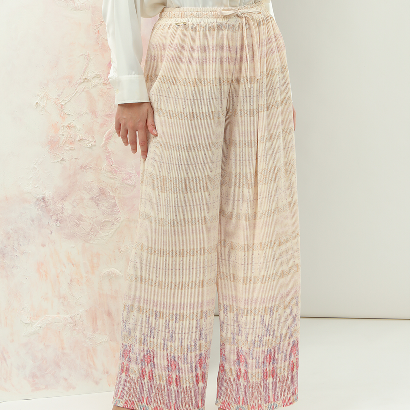 NAYANIKA PLEATED PANTS