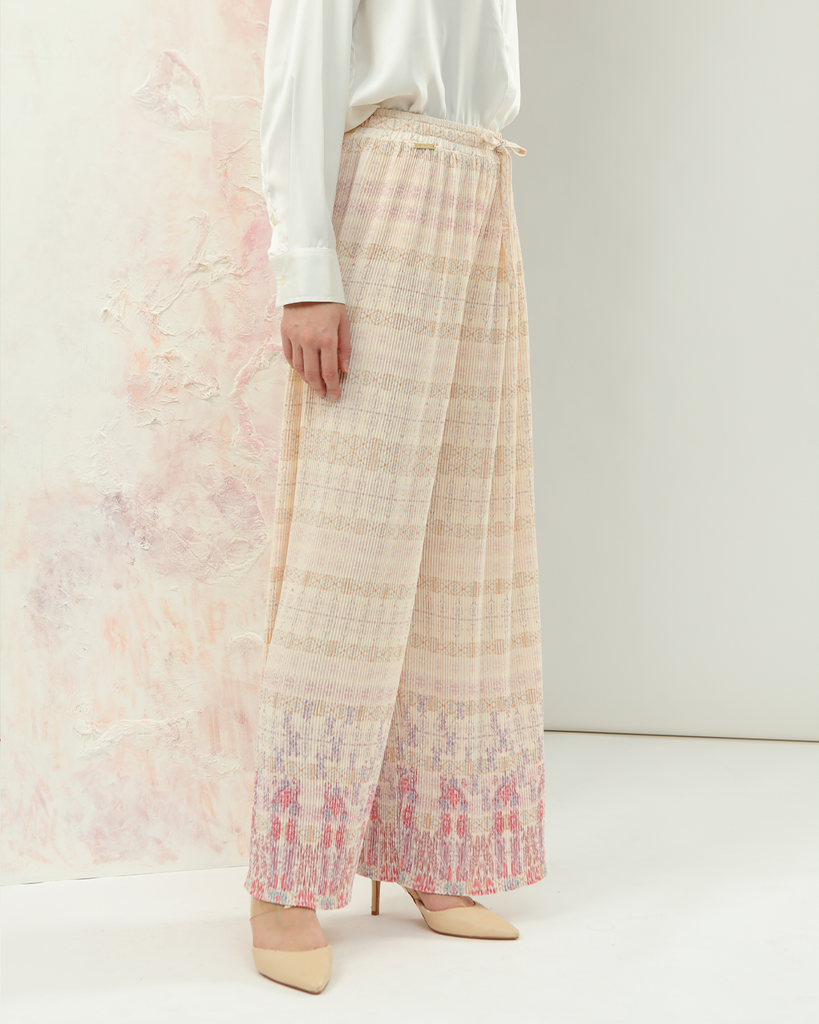 NAYANIKA PLEATED PANTS