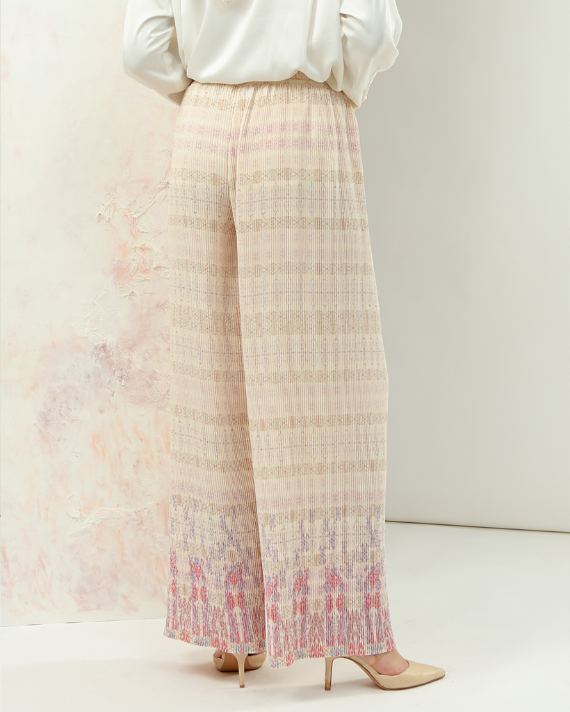 NAYANIKA PLEATED PANTS