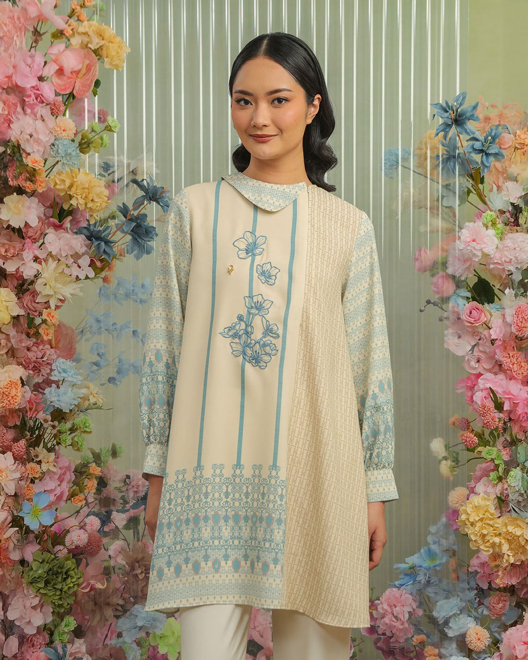 ANEILA TUNIC