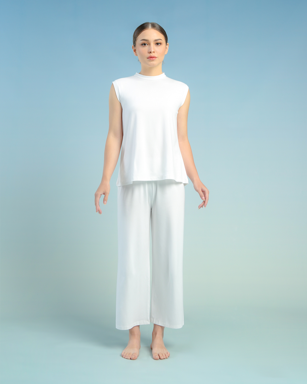 BALENS SLEEVELESS INNER