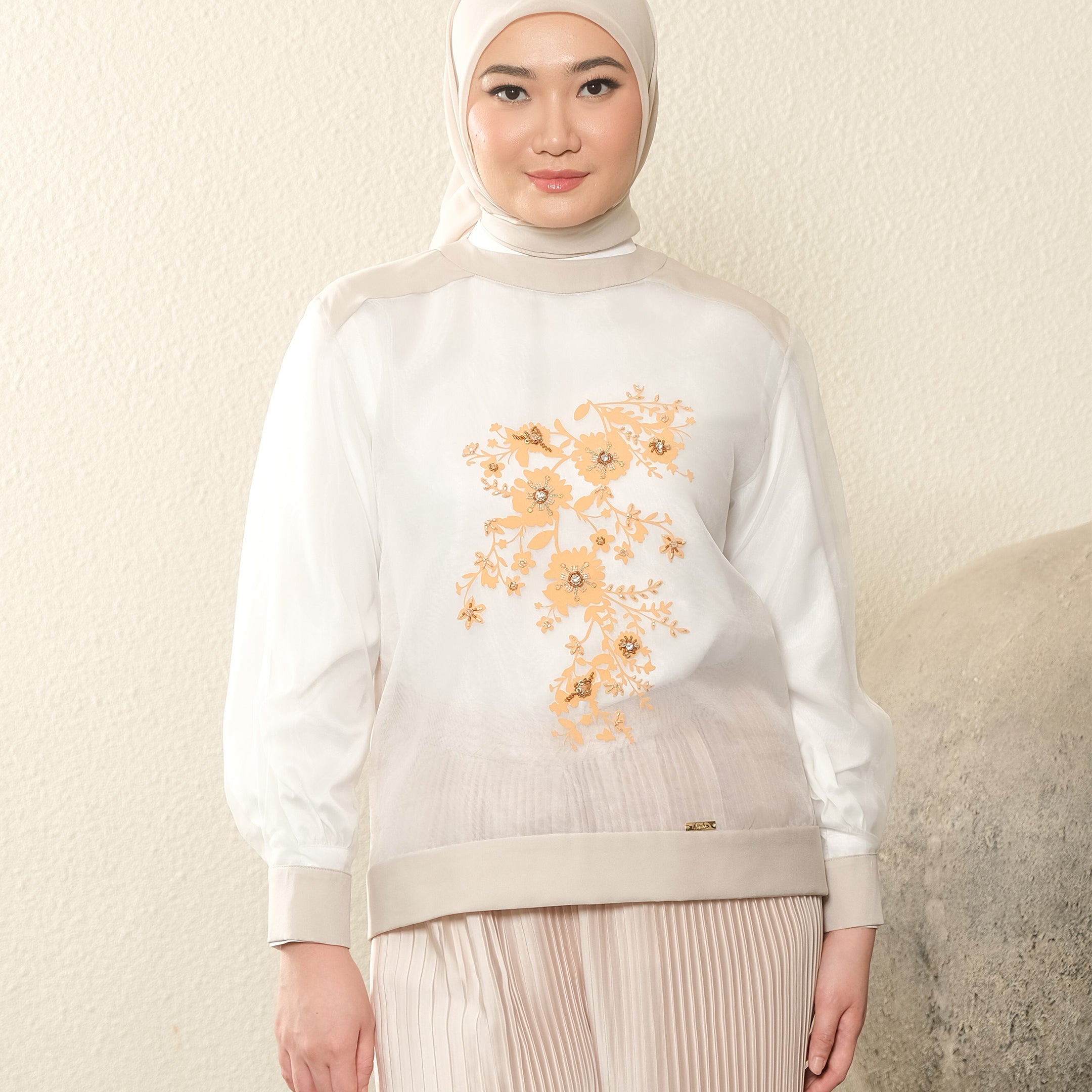 GIANA OUTER