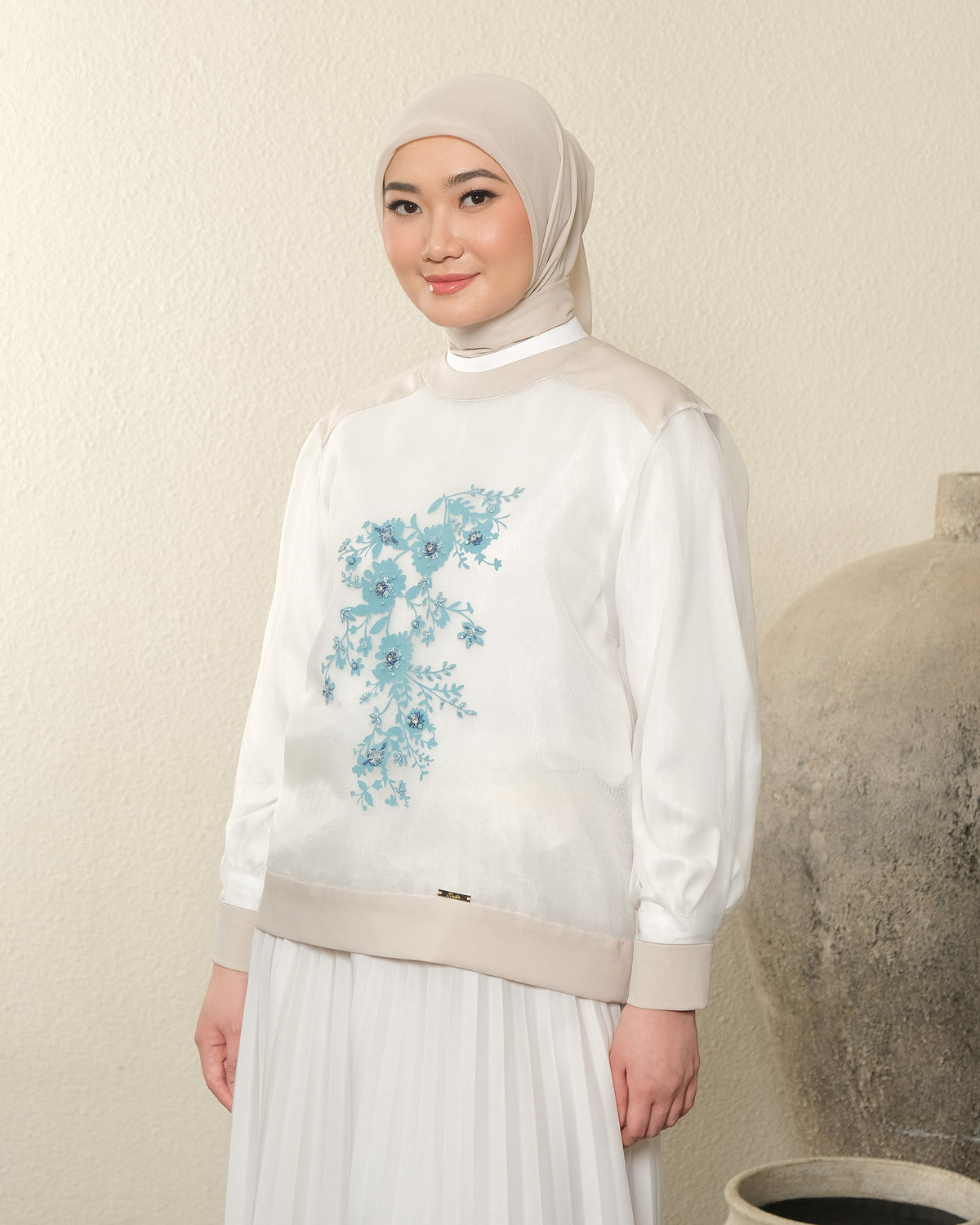 GIANA OUTER