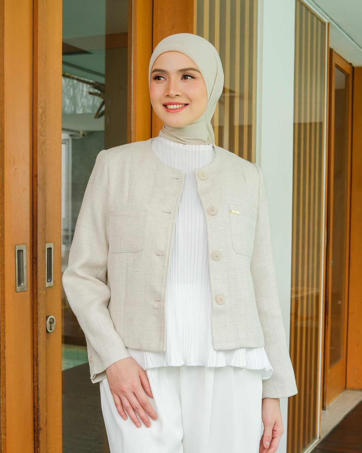 TARA BLAZER