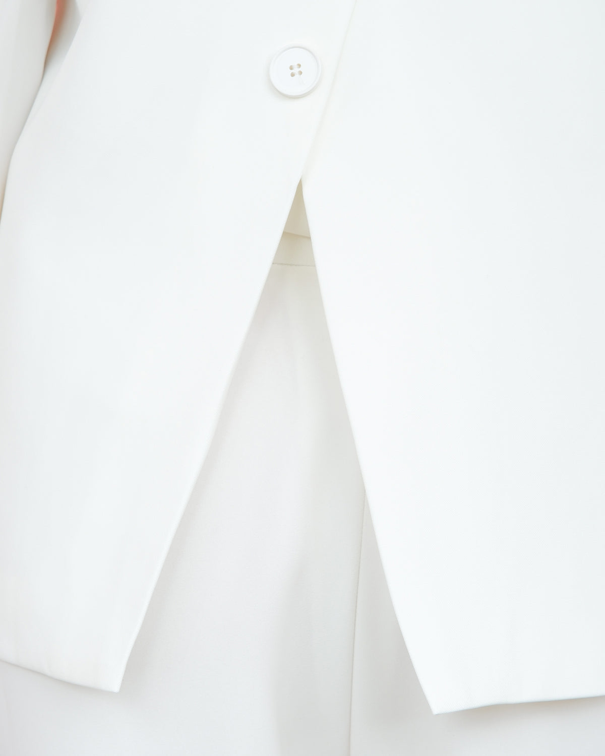 VELA VEST